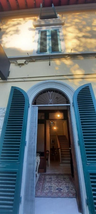 Отель Borgo Nuovo Housing Фучеккьо Экстерьер фото